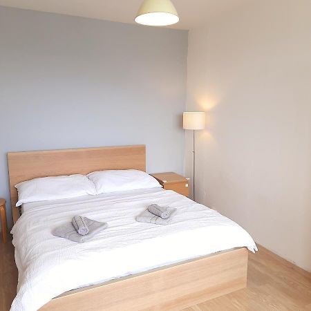 Apartment Kamyk Prag Eksteriør billede