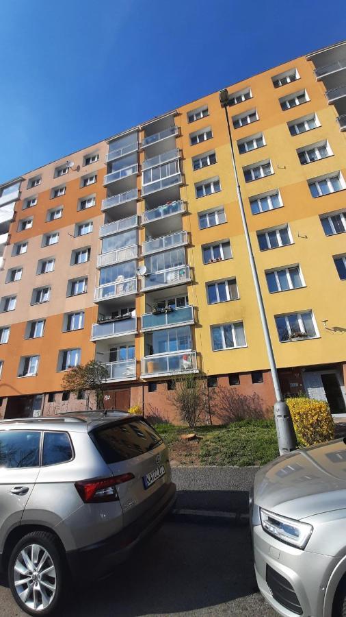 Apartment Kamyk Prag Eksteriør billede