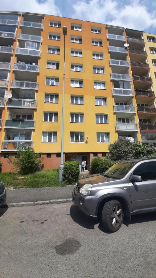 Apartment Kamyk Prag Eksteriør billede