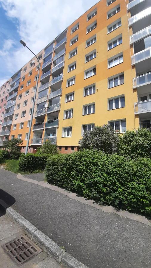 Apartment Kamyk Prag Eksteriør billede